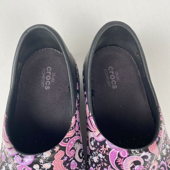 Crocs Womens Sz 6 Duel Comfort At Work Neria Pro II Graphic Pink Paisley Clogs - Picture 3 of 12